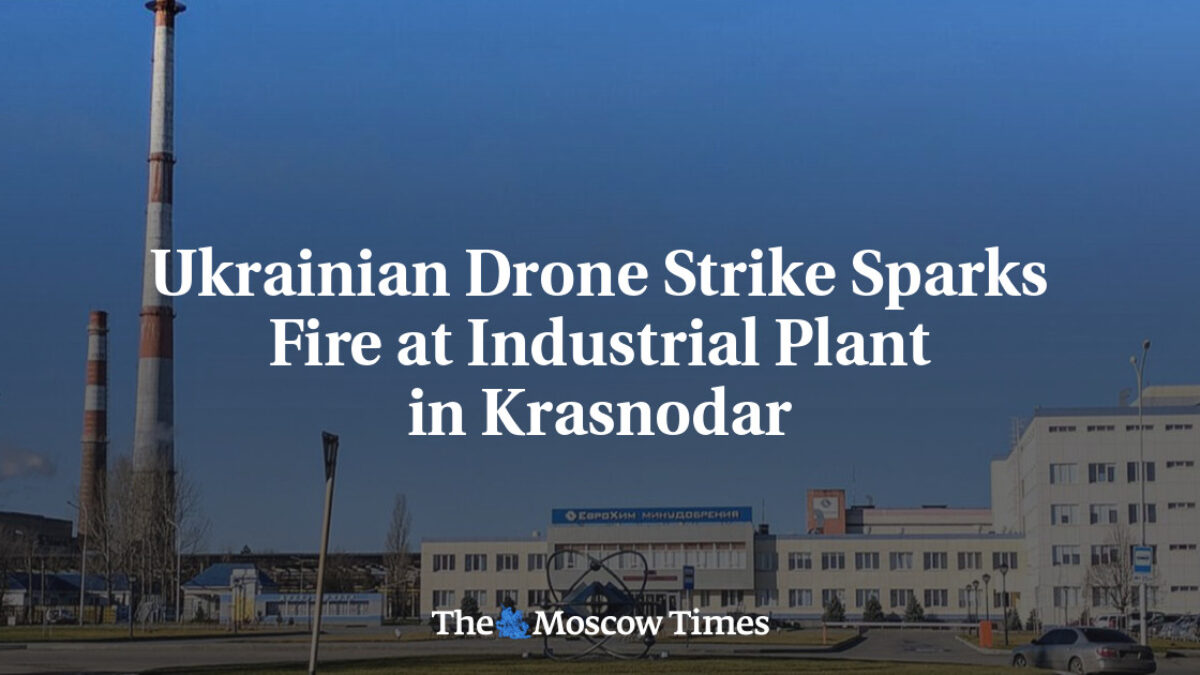 Ukrajinský útok dronom spôsobil požiar v priemyselnom závode v Krasnodare