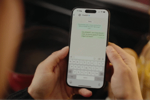 Používatelia WhatsAppu sa konečne dočkali: Preklady správ sú tu!