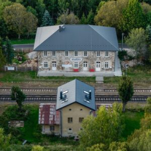 Ruina, pri ktorej si klopali na čelo. Spolok nadšencov zachraňuje v Krušných hor...