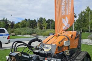 Správa ciest Bratislavského samosprávneho kraja sa zúčastnila pilotného ročníka Festivalu bezpečnosti BSK: Správa ciest Bratislavského samosprávneho kraja sa zúčastnila pilotného roč...