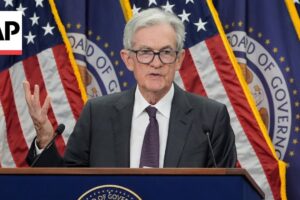 Federálna rezervná banka znížila svoju kľúčovú úrokovú sadzbu prvýkrát v tomto r...