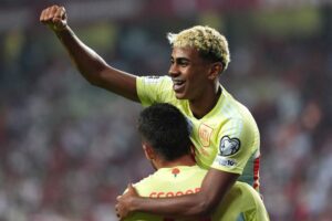 Zlatá lopta: Víťaz Ligy majstrov, 18-ročný zázrak z Barcelony alebo ostrovan?