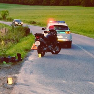 Nehoda motorkára v žarnovickom okrese končila tragicky.