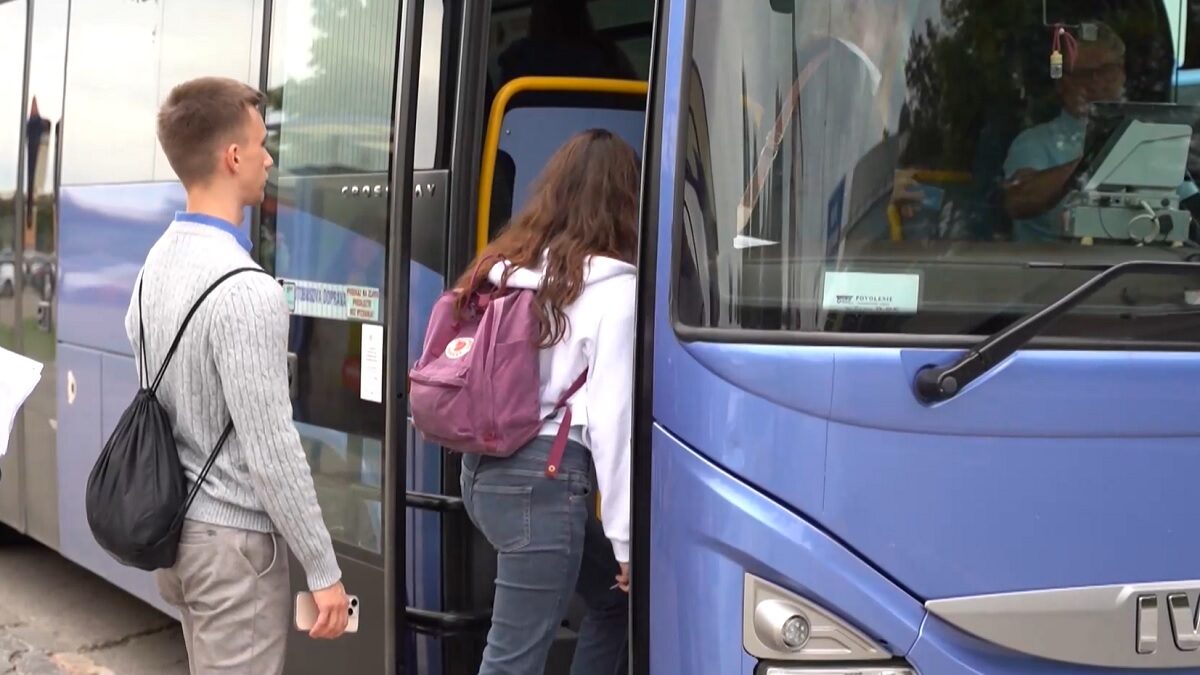 Od nového roka by mali MHD zabezpečiť mestá vo vlastnej réžii.