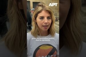 3000 ľudí pochodovalo Londýnom na protest proti Trumpovej druhej štátnej návštev...