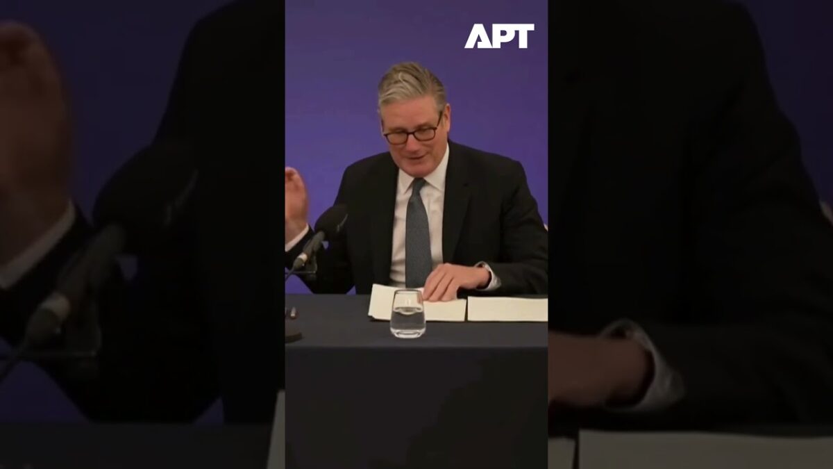 Trapas: Starmerova nepríjemná chvíľa s Trumpom.