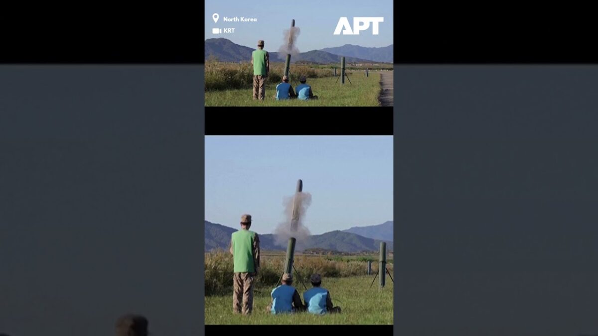 Kim Čong-un dohliada na testy dronov v Severnej Kórei.