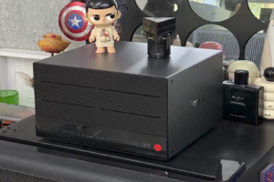 NAS s integrovanou UPS a obrovským úložiskom: Koľko bude stáť?