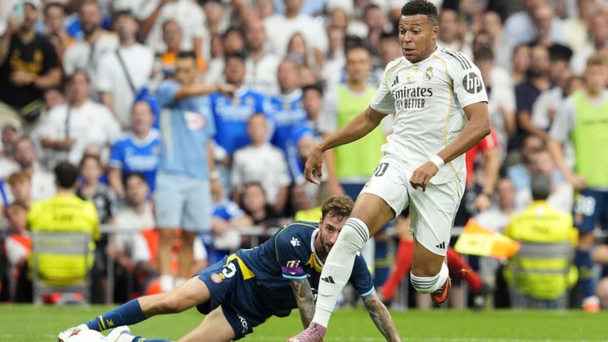 Real Madrid so 100% úspešnosťou, asistoval aj Mbappé. Girona dohrávala s deviatimi.