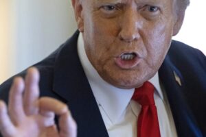 TikTok a clá visia vo vzduchu počas Trumpovho telefonátu so Si Ťin-pchingom.