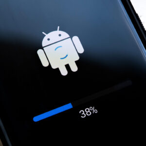 Google zrušil rozsiahly reklamný podvod s Androidom šíriaci malware cez 224 apli...