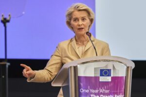 Eurokomisia zvyšuje tlak na Rusko.