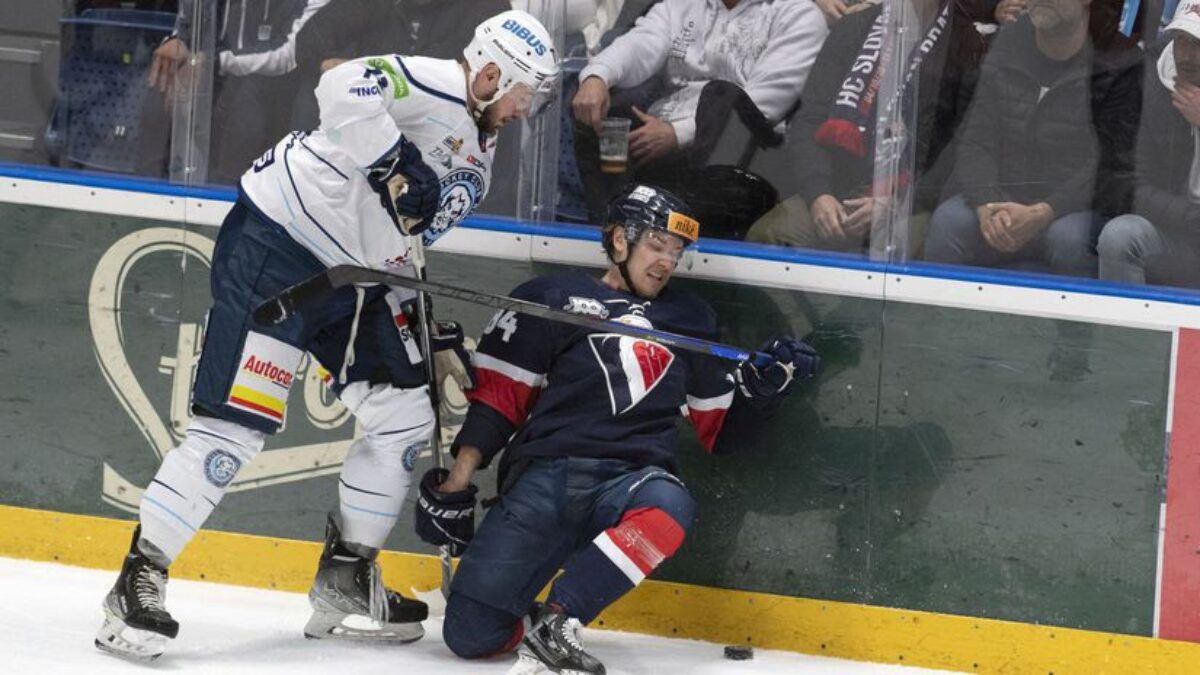 Hokejisti Zvolena získali trojnásobného majstra Slovenska