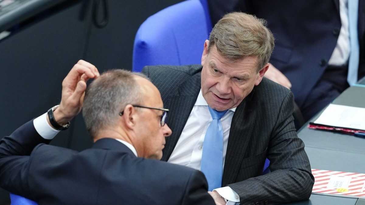 Rusko musí podľa Nemecka čeliť silnému nátlaku Západu.