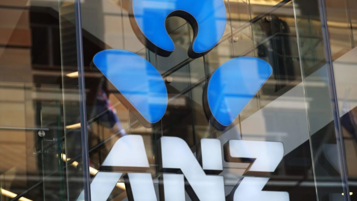 Austrálsky finančný regulátor udelil banke ANZ pokutu 160 miliónov dolárov, čo je jeho najvyššia pokuta udelená jednej spoločnosti.