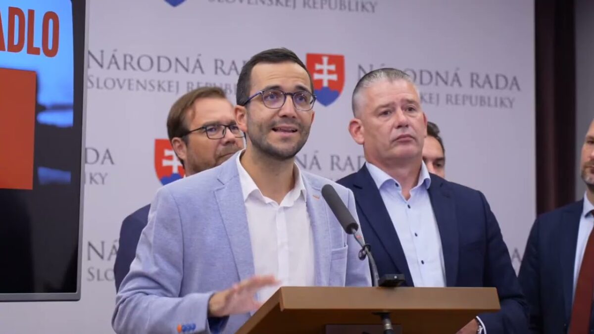 Copy of Ráž kúpil lietadlo 3-krát drahšie. Okamžite musí letieť!