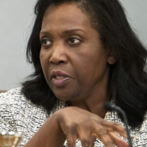 Éra nezávislosti Fedu by sa skončila, varujú Cookovi právnici.