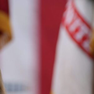 Trump vyzýva NATO, aby prestalo kupovať ruskú ropu a uvalilo na Čínu clá až do v...