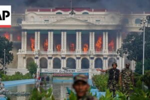Armáda sa snaží obnoviť poriadok v Nepále po násilných protestoch