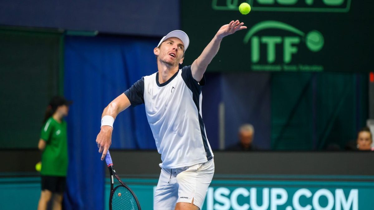 20251209_daviscup_14158097-1-scaled-e1757709761266.jpg Klein ťahal v trojsetovej bitke za kratší koniec.