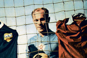 Z futbalistu storočia nikdy nemal byť veľký hráč. Kým Eusébio sedel v lóži, Popl...