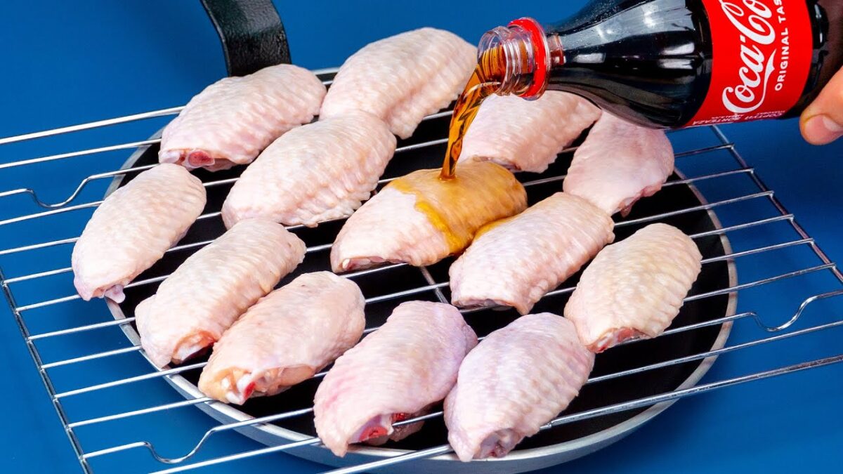 Naučil som všetkých svojich priateľov vylepšiť KFC kuracie krídelká!