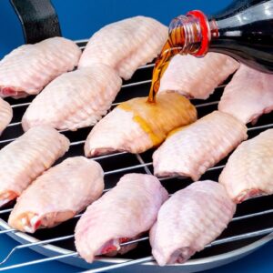 Naučil som všetkých svojich priateľov vylepšiť KFC kuracie krídelká!