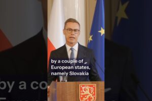 Východné krídlo je silné.