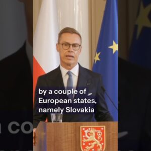 Východné krídlo je silné.