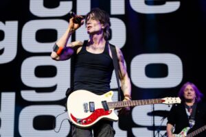 GettyImages-2212406475-e1757625413296.jpg Prečo je letný hit skoro 30 rokov starý – a čo má spoločné s nostalgickou túžbou...