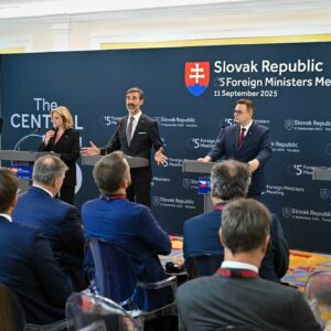 Spoločné tlačové vyhlásenie ministrov zahraničných vecí štátov C5