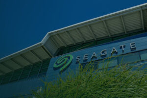 Seagate investuje 135 miliónov dolárov do európskeho centra fotoniky: Do roku 20...