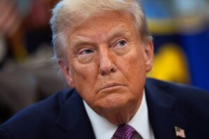 Trump neuspel v pokuse odvolať Lisu Cookovú, nezávislosť Federálneho rezervného ...