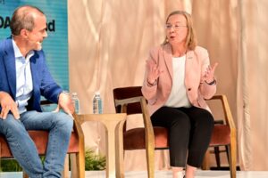 Generálny riaditeľ Slate tvrdí, že zrušenie daňovej úľavy na elektromobily ̶...