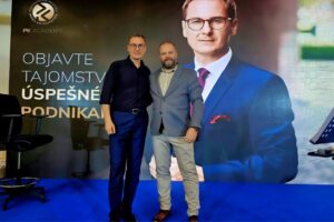 Martin Andraško: Milí sledovatelia.