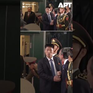 Kim Čong-un s dcérou pricestovali do Pekingu na čínsku vojenskú prehliadku pri p...