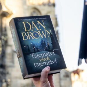 Knižná udalosť roka: Nová záhada Dana Browna sa odohráva v Prahe, mesto reaguje ...