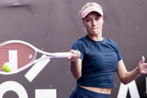 Okáľová šokovala na WTA turnaji, vyradila favorizovanú Austrálčanku