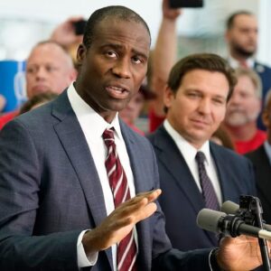 Florida plánuje ako prvý štát zrušiť všetky povinné očkovania detí