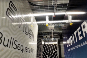 V Nemecku spustili superpočítač Jupiter.