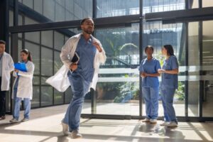 Varovanie pred recesiou: rast pracovných miest ťahá len zopár odvetví, tvrdí Zan...