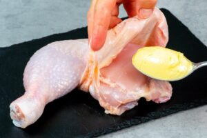 Záhada vyriešená! Takto pripravíte šťavnaté a hnedé kuracie stehná.