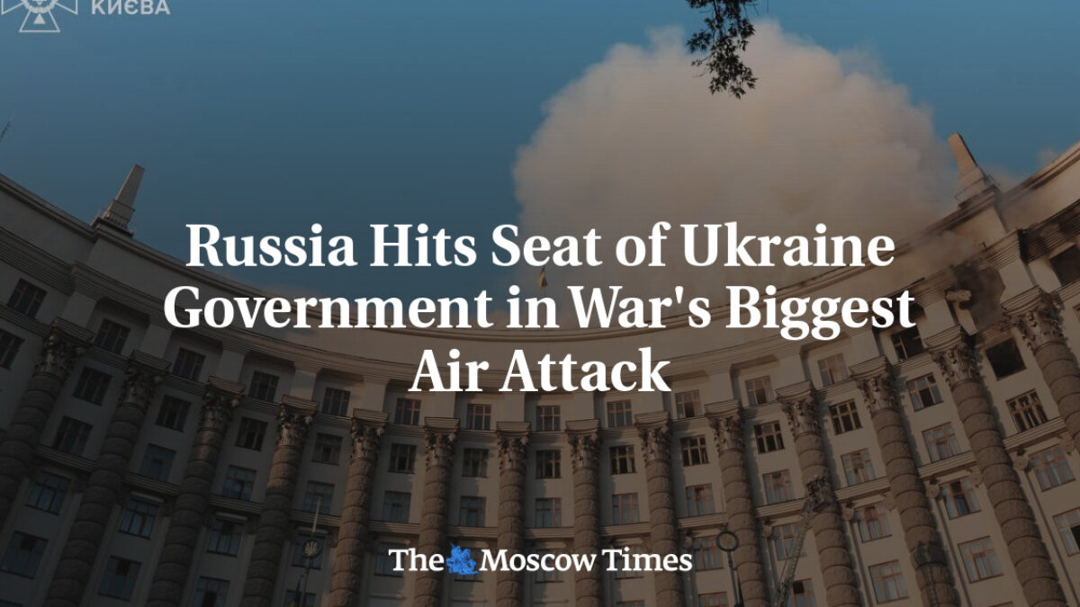 Rusko zasiahlo sídlo ukrajinskej vlády v najväčšom leteckom útoku vojny