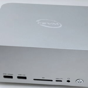 Súhra Ryzen 9800X3D a Pro RTX 5000 v mini PC ohromuje