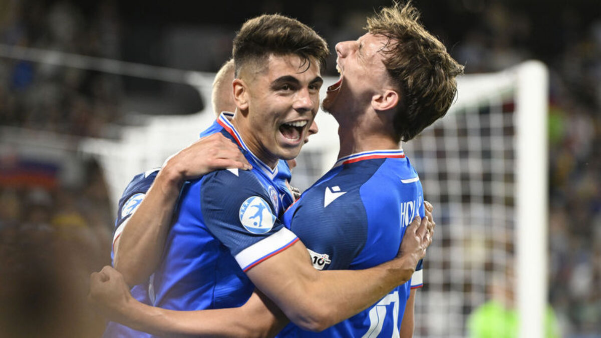 Slováci sú favoriti len na papieri, koncentrácia nesmie poľaviť, varuje Obert