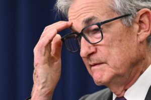 Fed sa opäť pomýlil a mešká, tvrdí popredný ekonóm, keďže nárast pracovných mies...