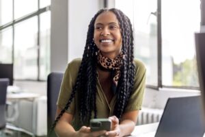 Príslušníci generácie Z si vás možno nahrávajú v práci a zverejňujú obsah „...