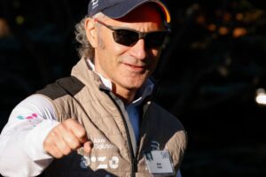 Generálny riaditeľ spoločnosti Palantir, Alex Karp, tvrdí, že americkí robotníci...