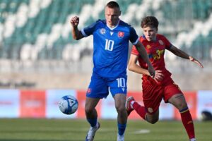 <strong>Trpaslík potrápil dvadsaťjednotku v závere</strong>