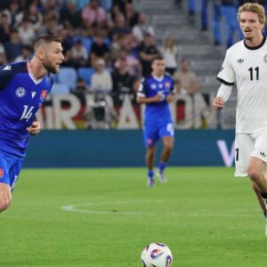 Schweinsteiger: Nikto sa nevyrovnal Škriniarovi